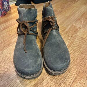 Born Boots - Size 11